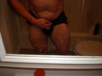 3 weeks off diet quads.jpg