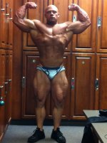 5 weeks out front double bi.jpg