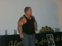 leepriest036xw7.jpg